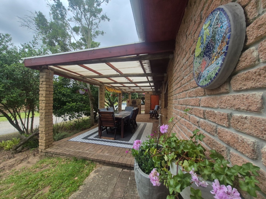 3 Bedroom Property for Sale in Brenton On Lake Western Cape